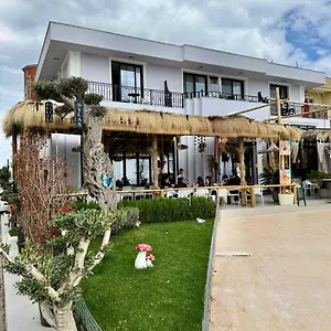 Saly Hotell Durrës